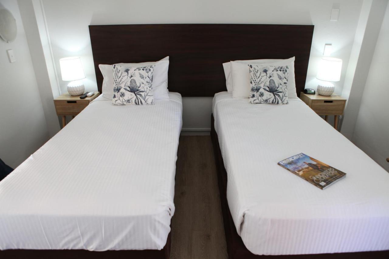 The Cavenagh Hotel Darwin Bagian luar foto